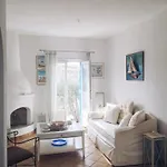Cycladic Elegant