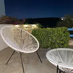 Cycladic Elegant