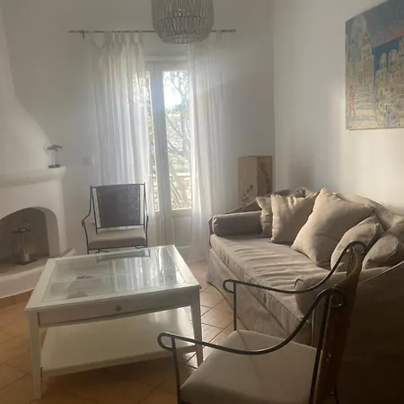 Cycladic Elegant