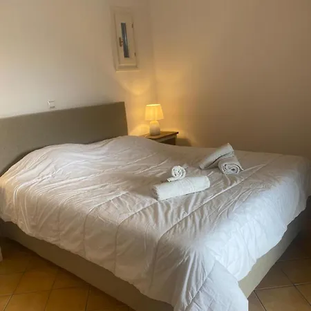 Cycladic Elegant * Naousa (Paros)