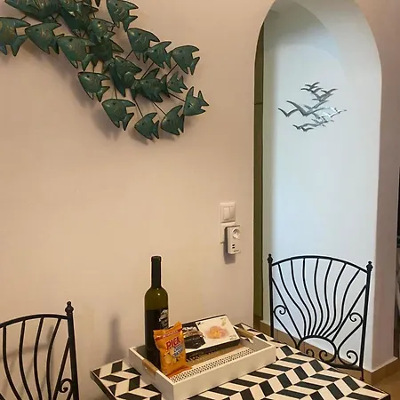 Cycladic Elegant Naousa (Paros)