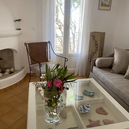 Cycladic Elegant Apartment *