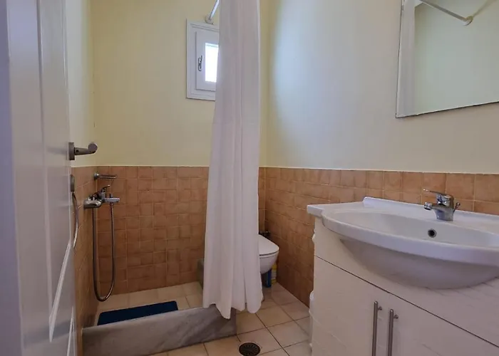 Cycladic Elegant * Naoussa